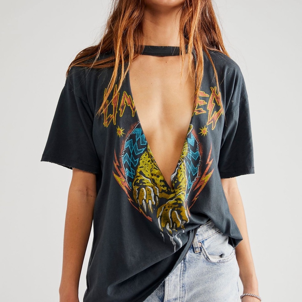 Daydreamer Black Graphic Tee